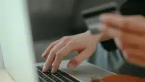 Keeping up with the Bakers – A 360° Virtual Shopping Experience