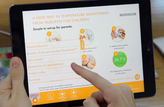 A detail aid that gives parents the ability to understand how to use Nurofen's new device. Media